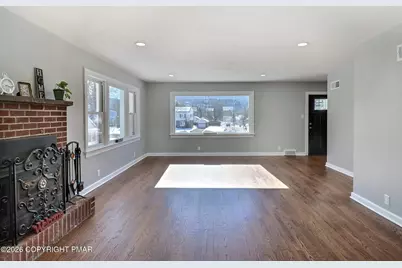  230 Colbert Street, Stroudsburg, PA 18360 - Photo 17