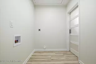 255 E Railroad St, Nesquehoning, PA 18240 - Photo 29