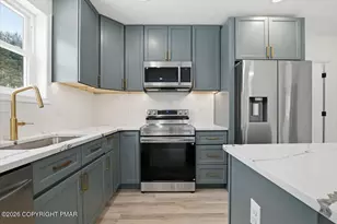 255 E Railroad St, Nesquehoning, PA 18240 - Photo 7