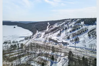  82 Doe Run, Lake Harmony, PA 18624 - Photo 31