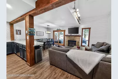  82 Doe Run, Lake Harmony, PA 18624 - Photo 15