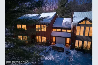  82 Doe Run, Lake Harmony, PA 18624 - Photo 5