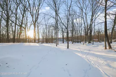  147 Pocono Boulevard, Bushkill, PA 18324 - Photo 7