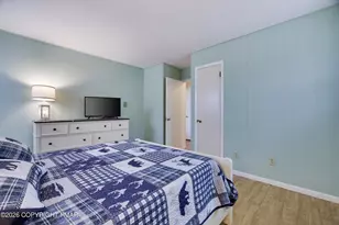 7537 Lake Shore Dr, Pocono Lake, PA 18347 - Photo 9