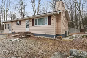 7537 Lake Shore Dr, Pocono Lake, PA 18347 - Photo 1