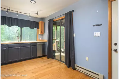  218 Blue Jay Court, Bushkill, PA 18324 - Photo 19