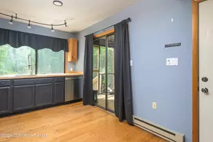 218 Blue Jay Ct, Bushkill, PA 18324 - Photo 19