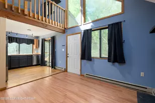 218 Blue Jay Ct, Bushkill, PA 18324 - Photo 13