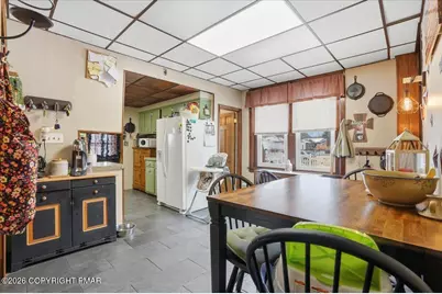  405 E Landis Street, Coopersburg, PA 18036 - Photo 17