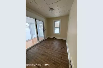  114 Knight Street, Stroudsburg, PA 18360 - Photo 5