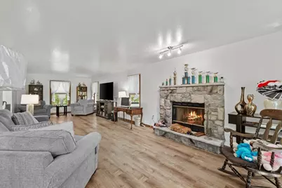  191 Cedar Lane, Canadensis, PA 18325 - Photo 9