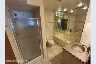  160 Stream Court, Bushkill, PA 18324 - Photo 11