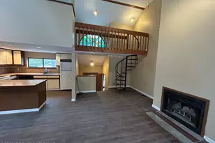 155 Stream Ct, Bushkill, PA 18324 - Photo 3