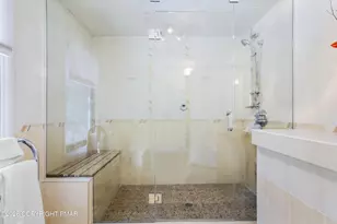 259 Little Pond Cir, Pocono Pines, PA 18350 - Photo 23