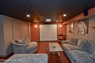 364 Joanne Ct, Bartonsville, PA 18321 - Photo 37