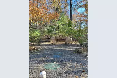  364 Joanne Court, Bartonsville, PA 18321 - Photo 45