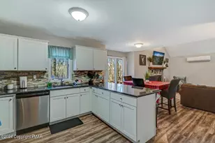 8 Wahoo Ct, Albrightsville, PA 18210 - Photo 19