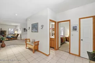 137 Laurel Ct, Tannersville, PA 18372 - Photo 5