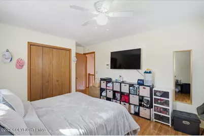  186 Pocono Boulevard, Bushkill, PA 18324 - Photo 15