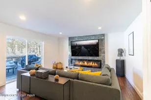 101 Sun Valley Dr Dr, Blakeslee, PA 18610 - Photo 13