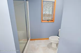 181 Long View Ln, Pocono Pines, PA 18350 - Photo 23