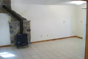 5239 Goldenrod Ave, Gouldsboro, PA 18424 - Photo 9