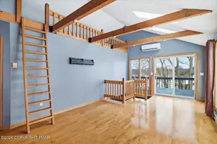 532 Queen St, Stroudsburg, PA 18360 - Photo 9