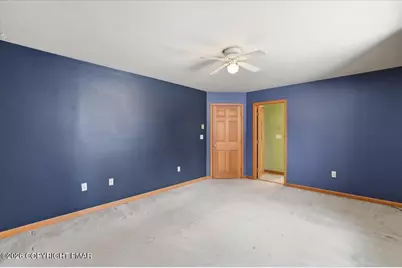  532 Queen Street, Stroudsburg, PA 18360 - Photo 15
