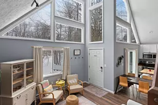 8958 Pheasant Ln, Tobyhanna, PA 18466 - Photo 23