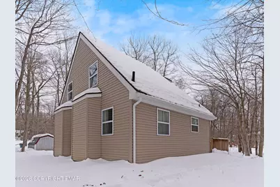  8958 Pheasant Lane, Tobyhanna, PA 18466 - Photo 3