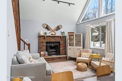  8958 Pheasant Lane, Tobyhanna, PA 18466 - Photo 11