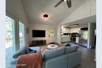  1065 Clover Road, Long Pond, PA 18334 - Photo 7