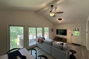 1065 Clover Rd, Long Pond, PA 18334 - Photo 5