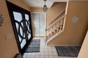 5602 Broadacre Dr, Stroudsburg, PA 18360 - Photo 3