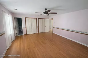 5602 Broadacre Dr, Stroudsburg, PA 18360 - Photo 7