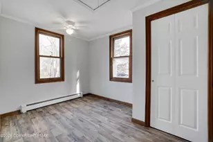 122 Kocher Ln, Wind Gap, PA 18091 - Photo 9