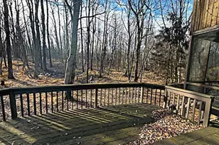 226 Clearview Dr, Long Pond, PA 18334 - Photo 17