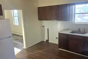 154 Garibaldi Ave, Roseto, PA 18013 - Photo 3