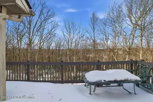 207 Sycamore Ct, Tannersville, PA 18372 - Photo 7