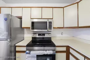 145 Snowshoe Ct, Mount Pocono, PA 18344 - Photo 7