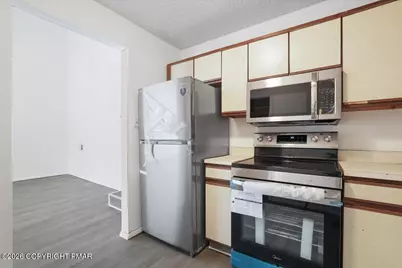  145 Snowshoe Court #204, Mount Pocono, PA 18344 - Photo 7