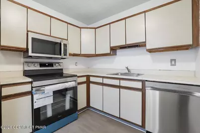  145 Snowshoe Court #204, Mount Pocono, PA 18344 - Photo 7
