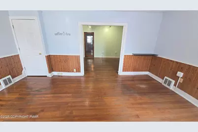  730 Monroe Street #Unit 1 First floor, Stroudsburg, PA 18360 - Photo 3