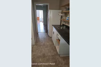  730 Monroe Street #Unit 1 First floor, Stroudsburg, PA 18360 - Photo 17