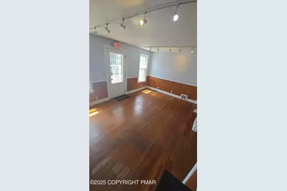  730 Monroe Street #Unit 1 First floor, Stroudsburg, PA 18360 - Photo 13