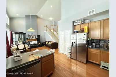  145 Kensington Drive, Bushkill, PA 18324 - Photo 7