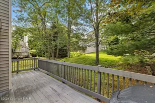 183 Hawthorne Ct, Tannersville, PA 18372 - Photo 19