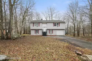 8440 Bear Trail Dr, Tobyhanna, PA 18466 - Photo 1