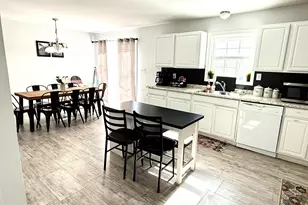 8440 Bear Trail Dr, Tobyhanna, PA 18466 - Photo 9