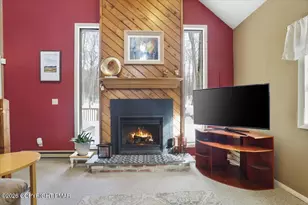 189 Dorchester Dr, Bushkill, PA 18324 - Photo 21